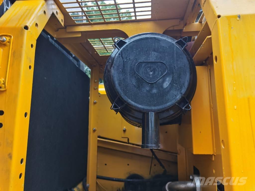 Komatsu PC 220-7 大型油圧ショベル12t以上（パワーショベル・ユンボ）