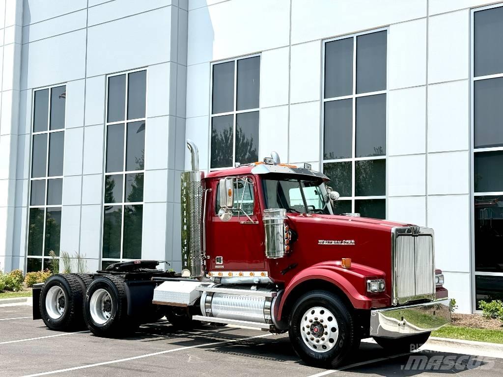 Western Star 4900 SF 中古トラクターヘッド | トレーラーヘッド
