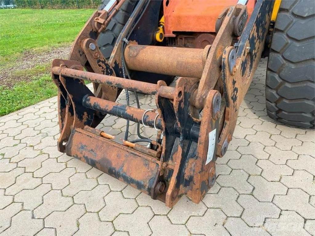 JCB 426E AGRI HT ホイールローダー・タイヤショベル