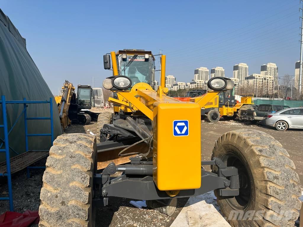 XCMG GR 180 モーターグレーダー