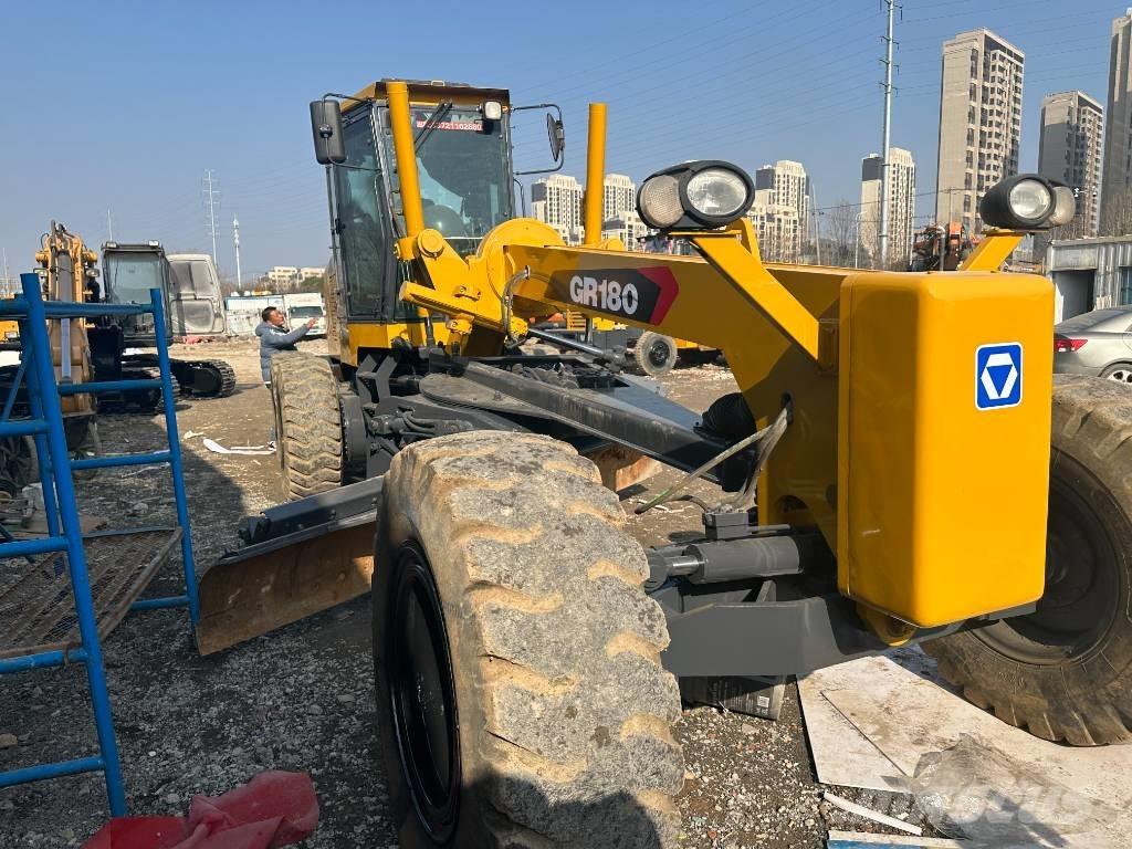 XCMG GR 180 モーターグレーダー