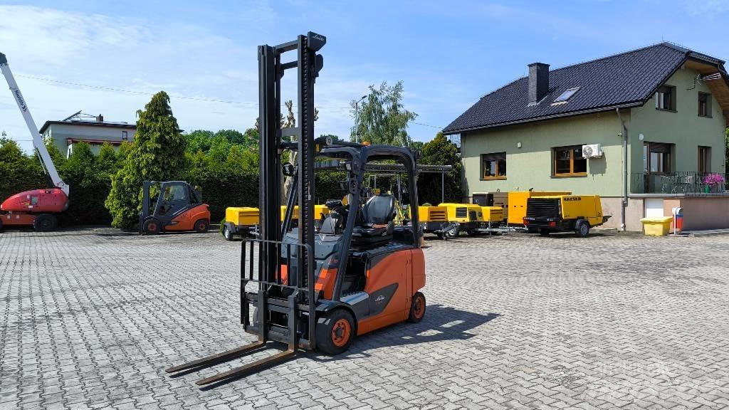 Linde E16-02 バッテリーフォークリフト