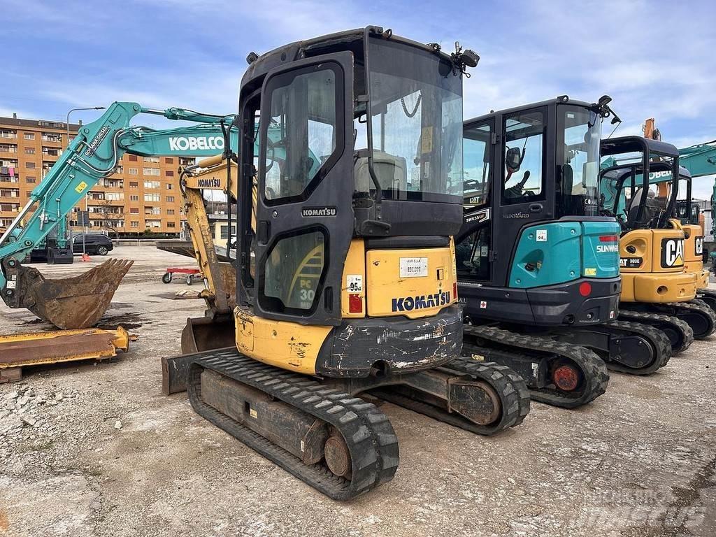 Komatsu PC30 ミニ油圧ショベル 7t以下（ミニユンボ・ミニディガー）