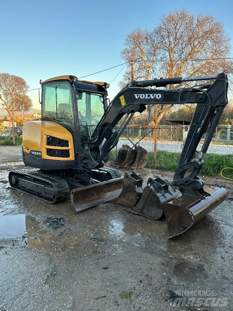 Volvo ECR 35 D ミニ油圧ショベル 7t以下（ミニユンボ・ミニディガー）