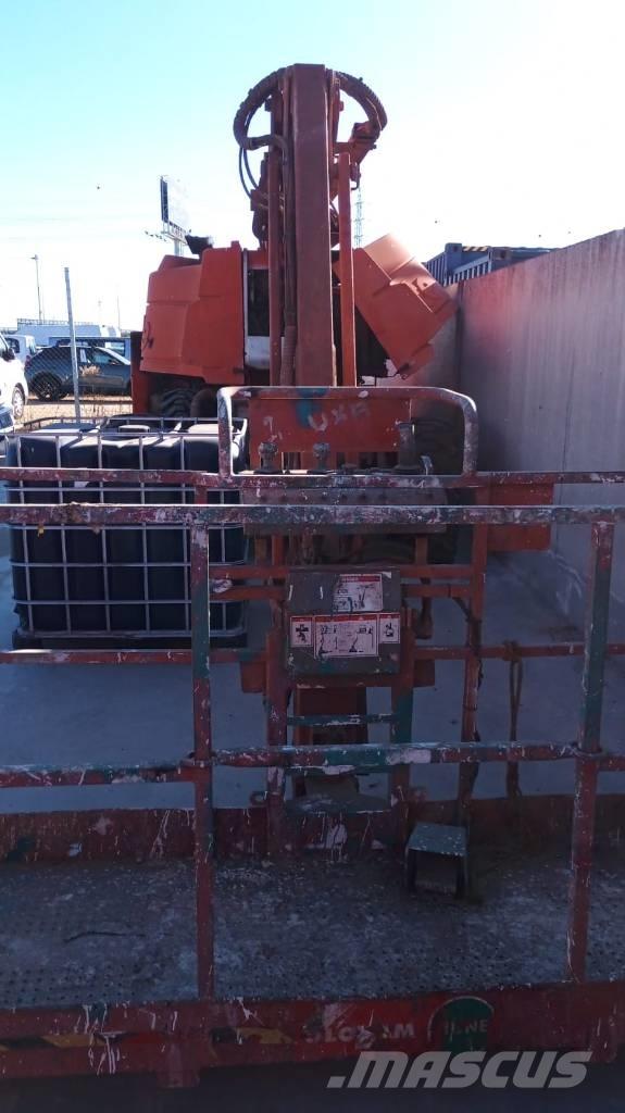 Haulotte HA 32 PX ブームリフト　屈伸型