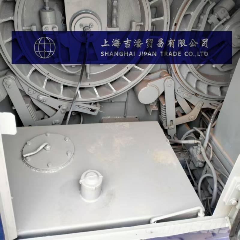 Kobelco 7065 クローラクレーン