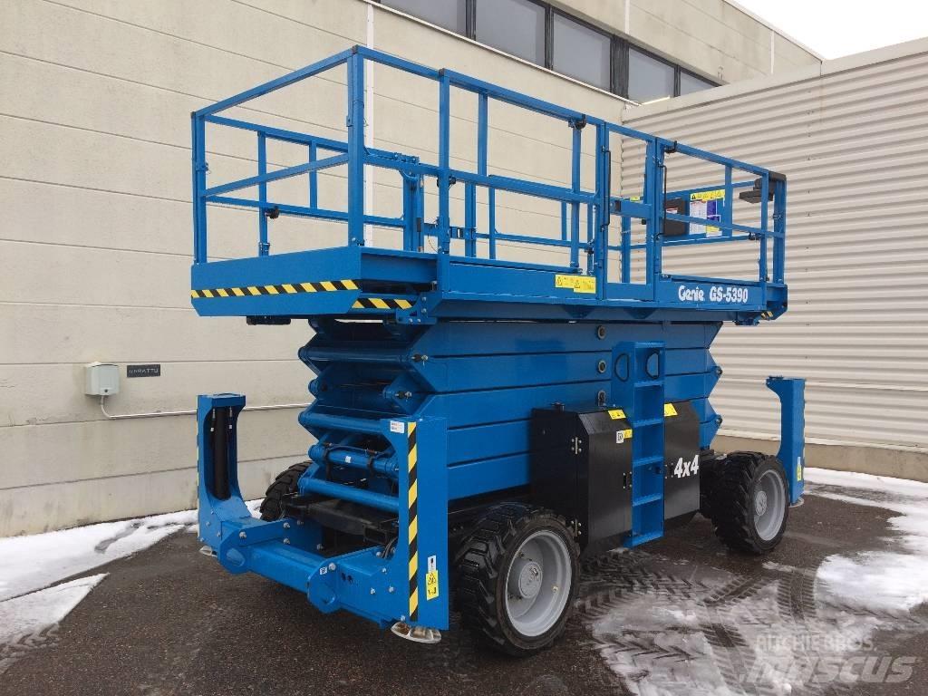 Genie GS 5390 RT シザースリフト