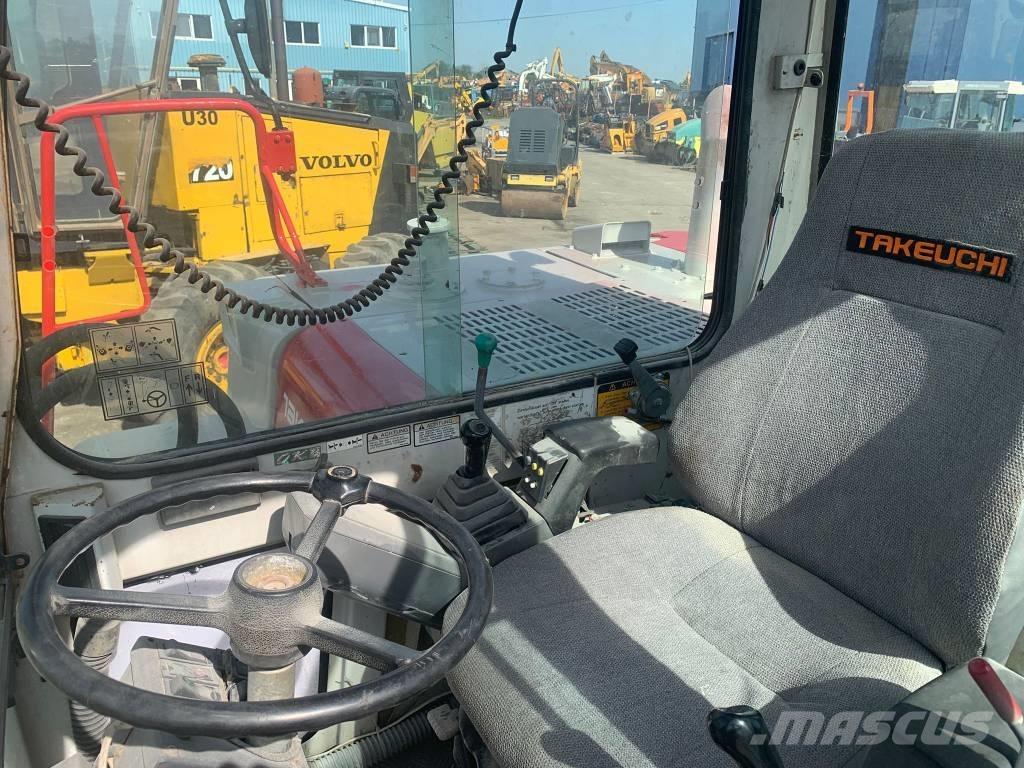 Takeuchi TB070W ホイール式油圧ショベル（パワーショベル・ユンボ・バックホー）