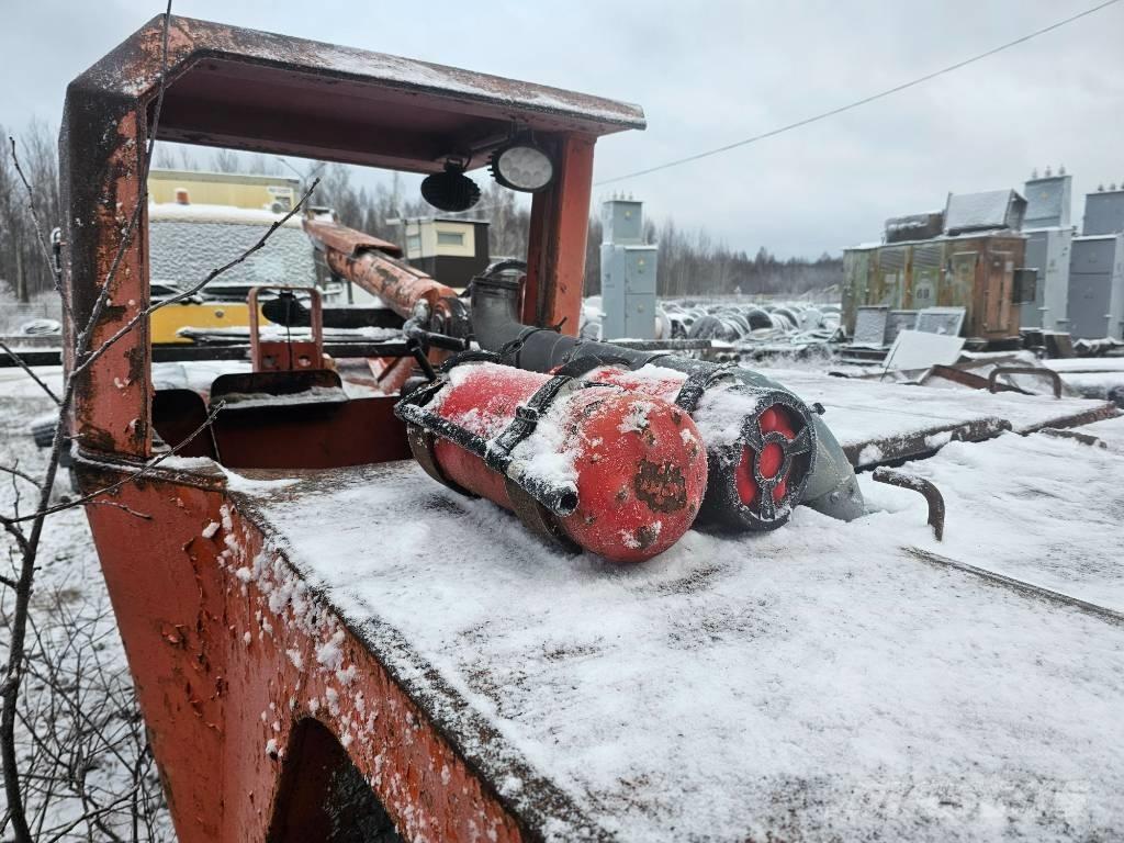 Sandvik Toro 301 D 地下ローダー