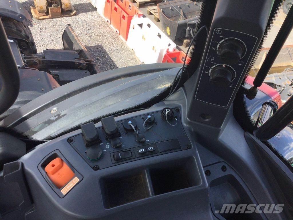 Valtra Q265 トラクター