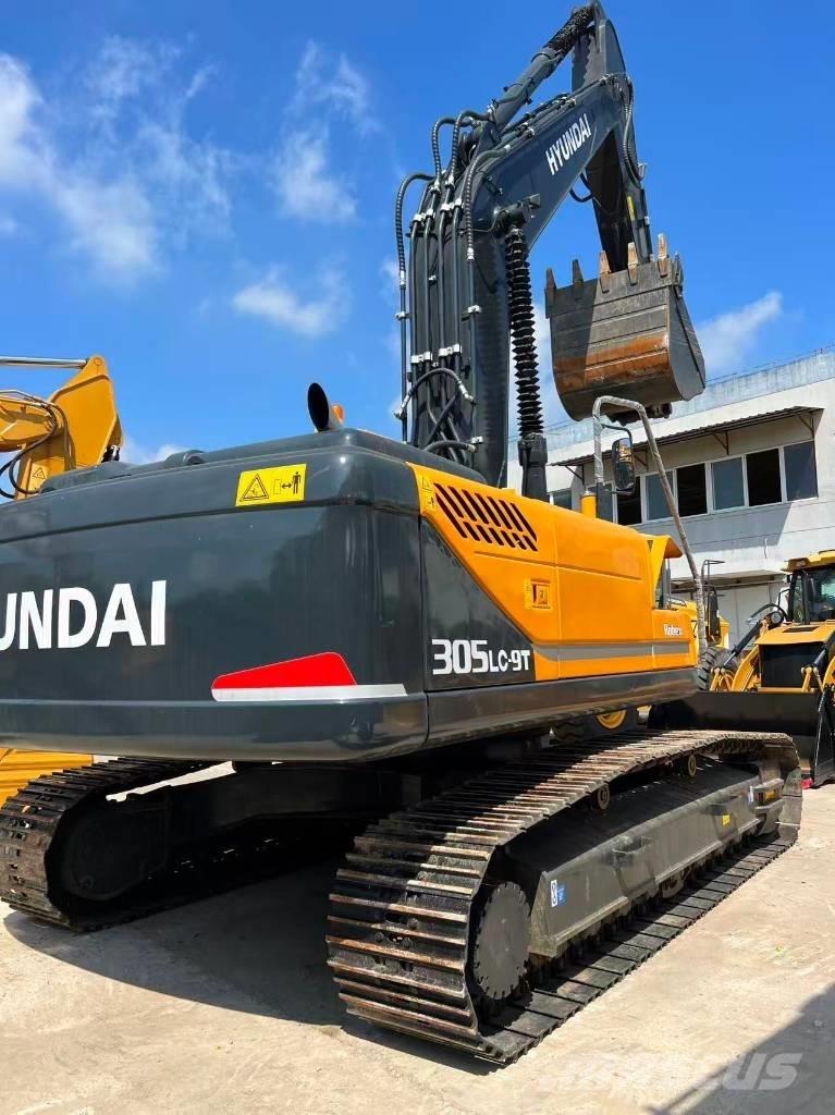 Hyundai R305LC-9T 大型油圧ショベル12t以上（パワーショベル・ユンボ）