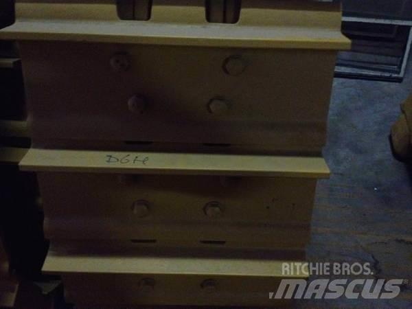 CAT D6H TRACK CHAINS シャーシ及びサスペンション