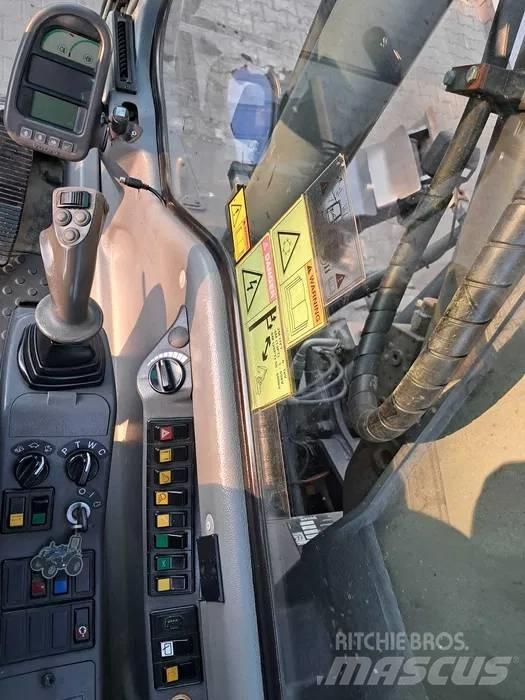 Volvo EW 140 B ホイール式油圧ショベル（パワーショベル・ユンボ・バックホー）