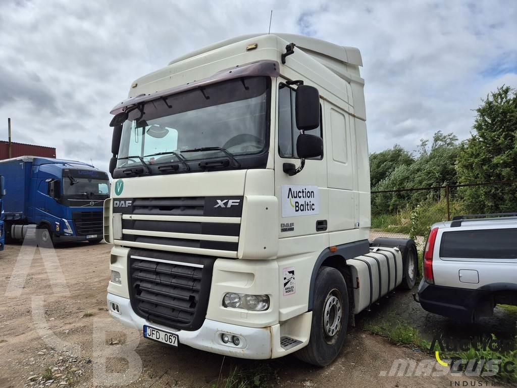 DAF XF105.460 中古トラクターヘッド | トレーラーヘッド