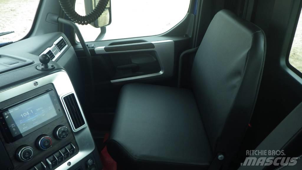 Western Star 49 X キャブ付きシャーシ