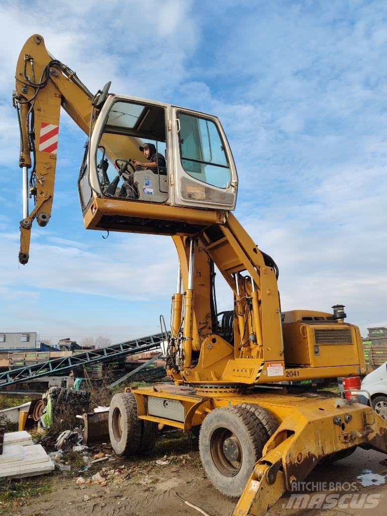 Liebherr 904C 廃棄物／工業産廃処理機