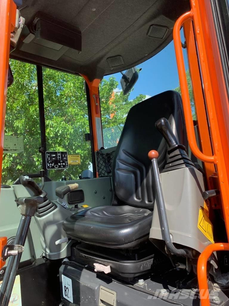 Yanmar Vio 38 ミニ油圧ショベル 7t以下（ミニユンボ・ミニディガー）