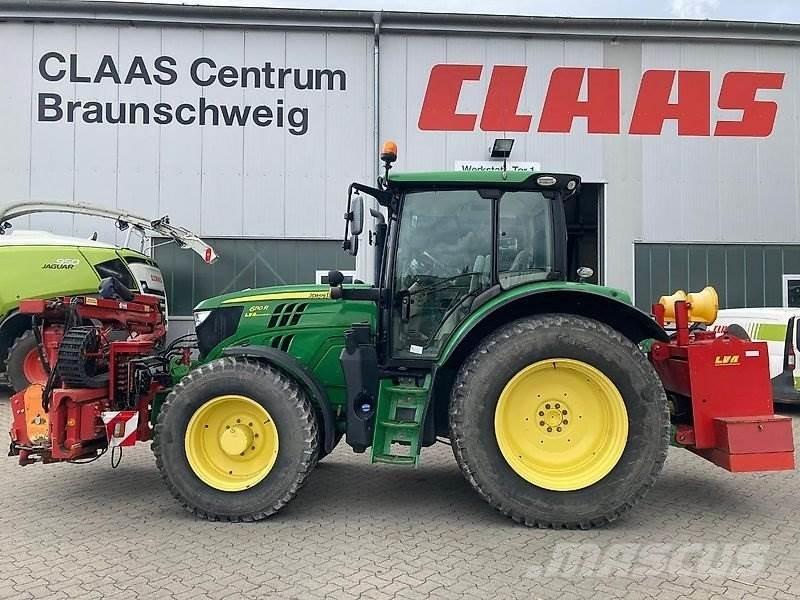 John Deere 6110R トラクター