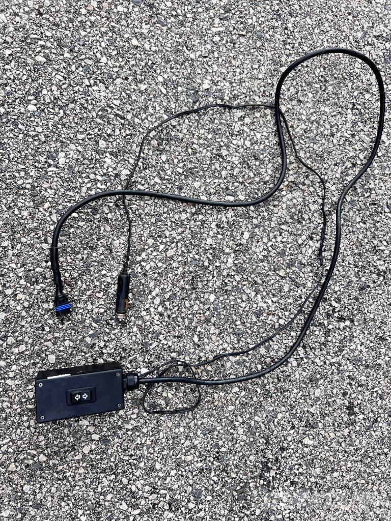  CE Attachments Edge その他部品