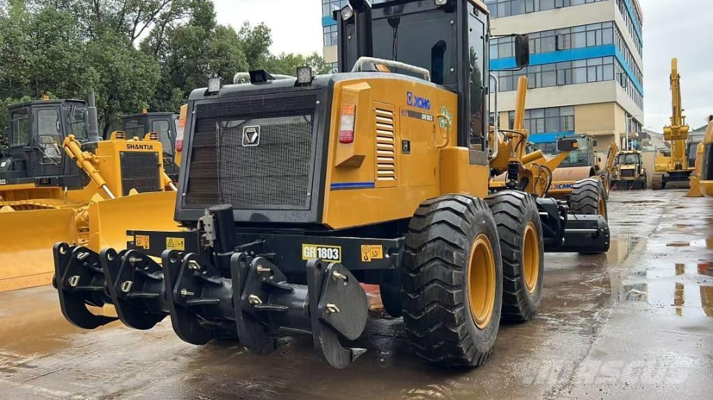 XCMG GR1803 モーターグレーダー