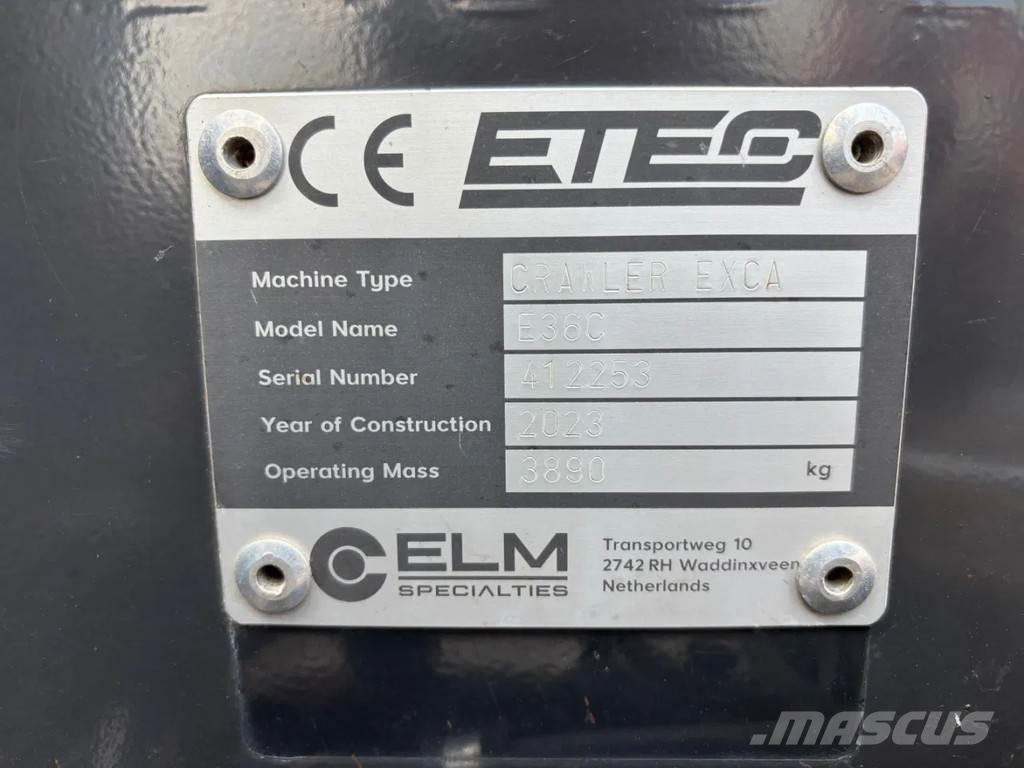 Etec E36C ミニ油圧ショベル 7t以下（ミニユンボ・ミニディガー）