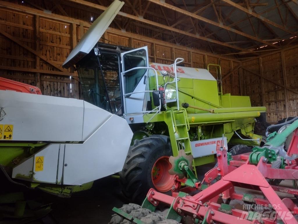 CLAAS 68 S コンバイン