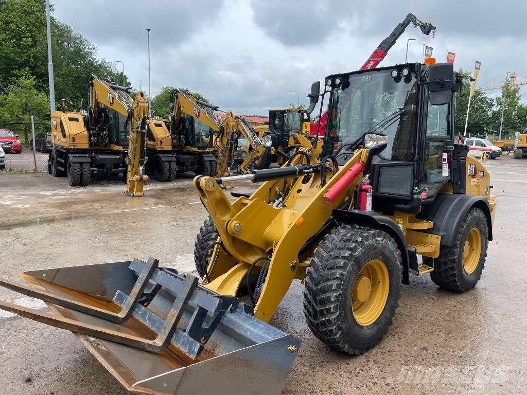 CAT 908 M ホイールローダー・タイヤショベル