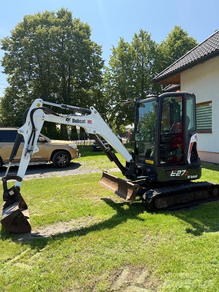 Bobcat E 27z ミニ油圧ショベル 7t以下（ミニユンボ・ミニディガー）