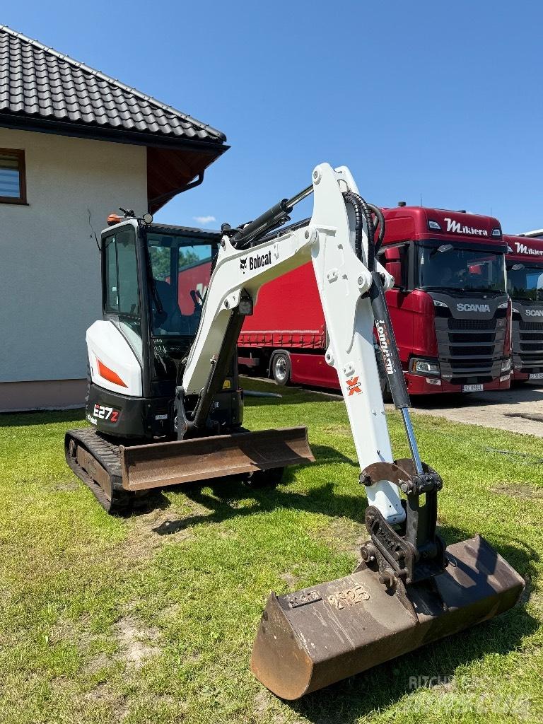 Bobcat E 27z ミニ油圧ショベル 7t以下（ミニユンボ・ミニディガー）