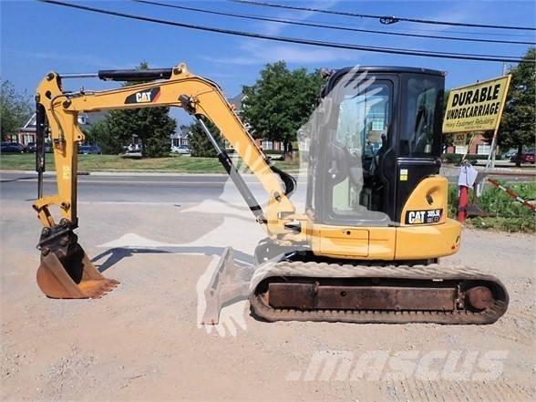 CAT 305.5E CR ミニ油圧ショベル 7t以下（ミニユンボ・ミニディガー）