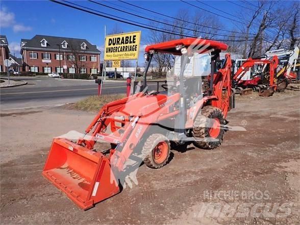 Kubota B26 バックホーローダー