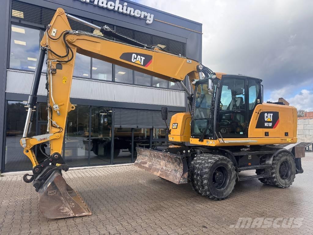CAT M 318 F ホイール式油圧ショベル（パワーショベル・ユンボ・バックホー）