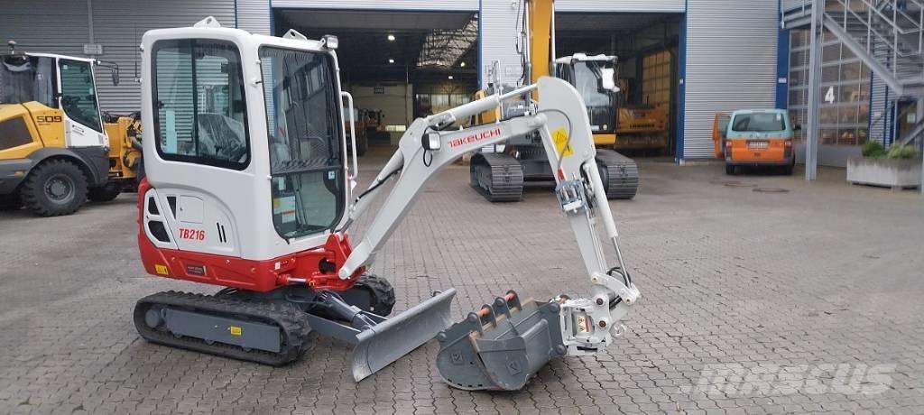 Takeuchi TB 216 A ミニ油圧ショベル 7t以下（ミニユンボ・ミニディガー）