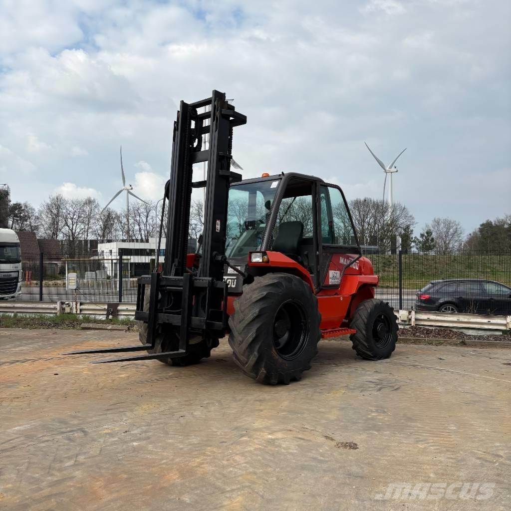 Manitou M 30.4 ラフターテレントラック