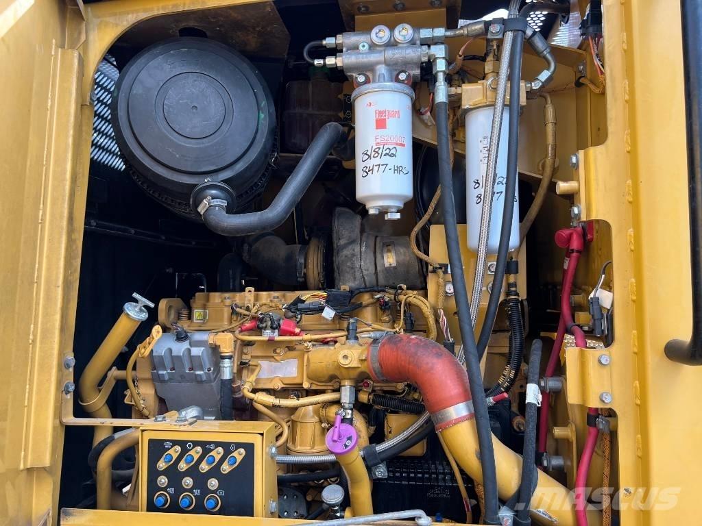 CAT 140M モーターグレーダー