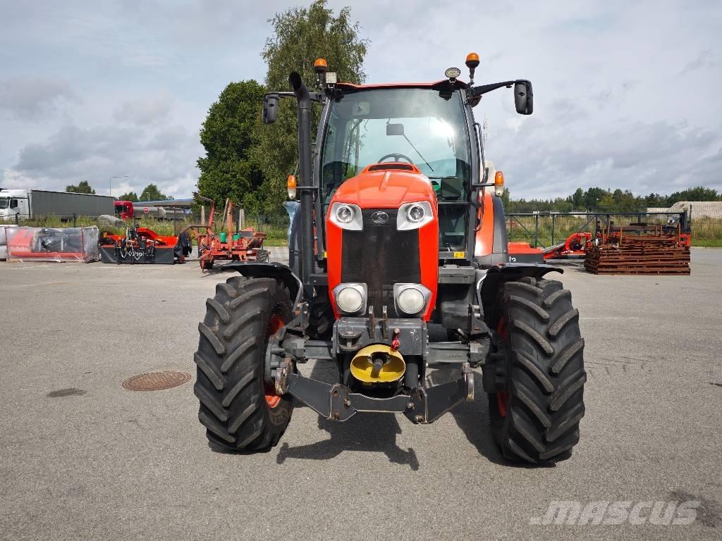 Kubota M135GX-II トラクター
