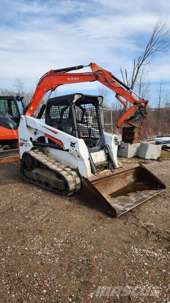 Bobcat T 630 スキッドステアローダー
