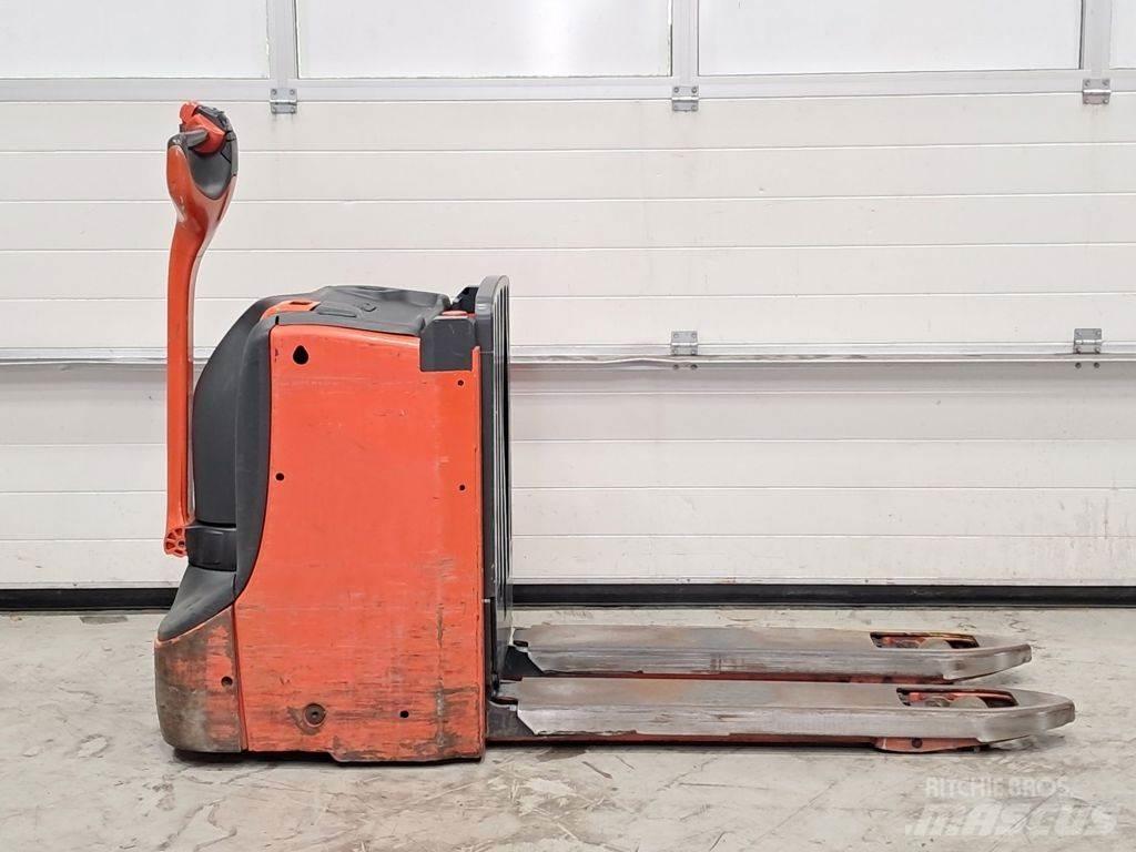 Linde T16L ローリフト