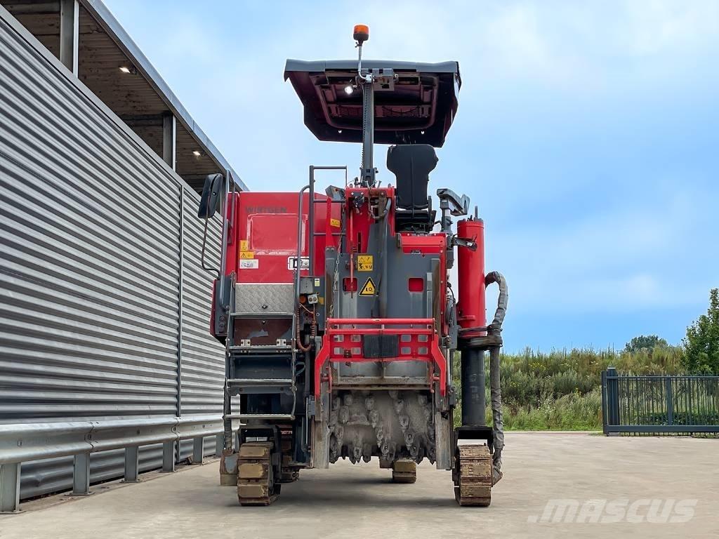 Wirtgen W 100 CFI アスファルトコールドミリングマシーン