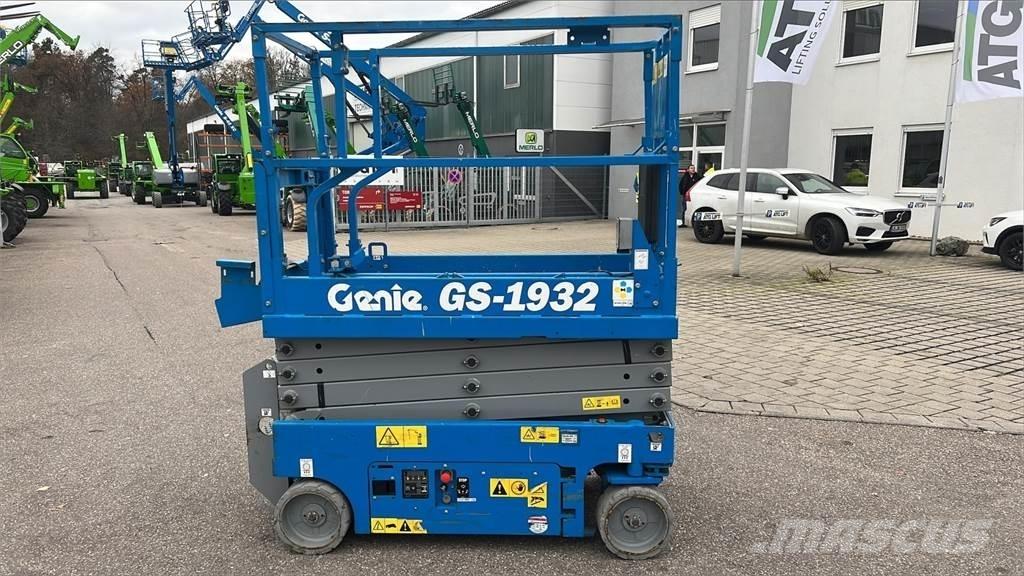 Genie GS-1932 シザースリフト