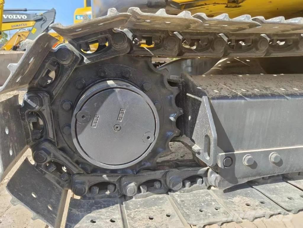Komatsu PC 55 MR-2 ミニ油圧ショベル 7t以下（ミニユンボ・ミニディガー）