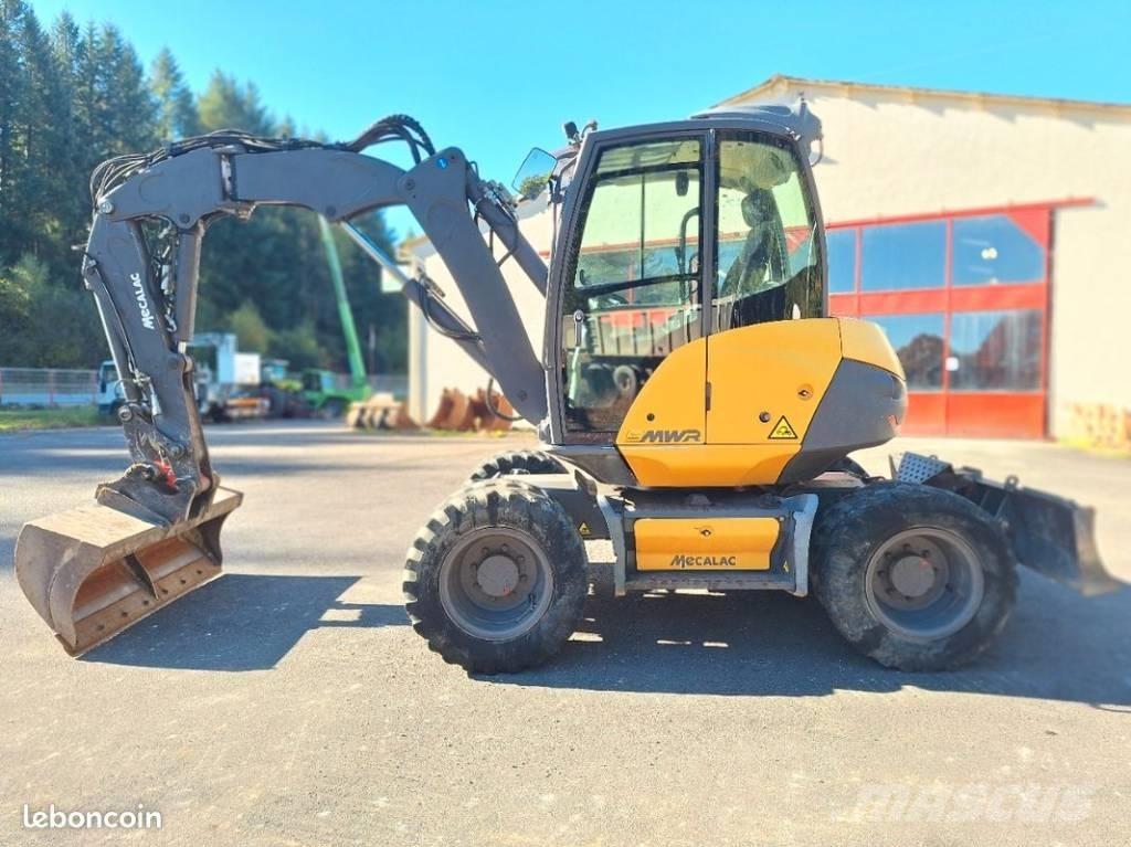 Mecalac 9 MWR ホイール式油圧ショベル（パワーショベル・ユンボ・バックホー）