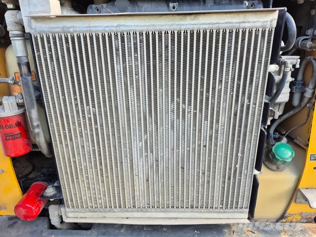 John Deere 316 スキッドステアローダー