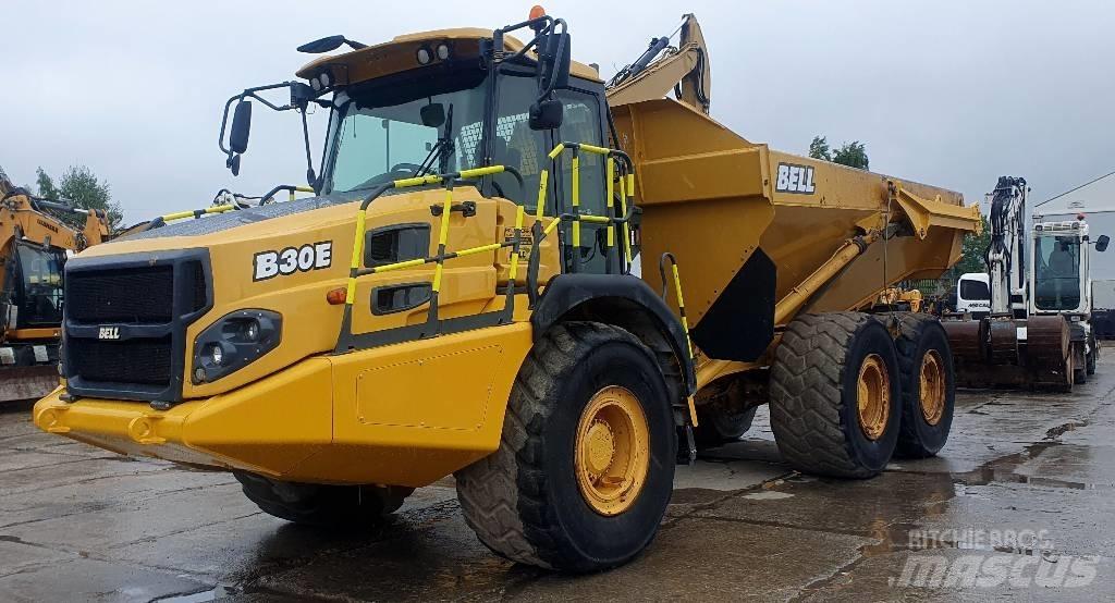 Bell B 30 E アーティキュレート式ダンプトラック