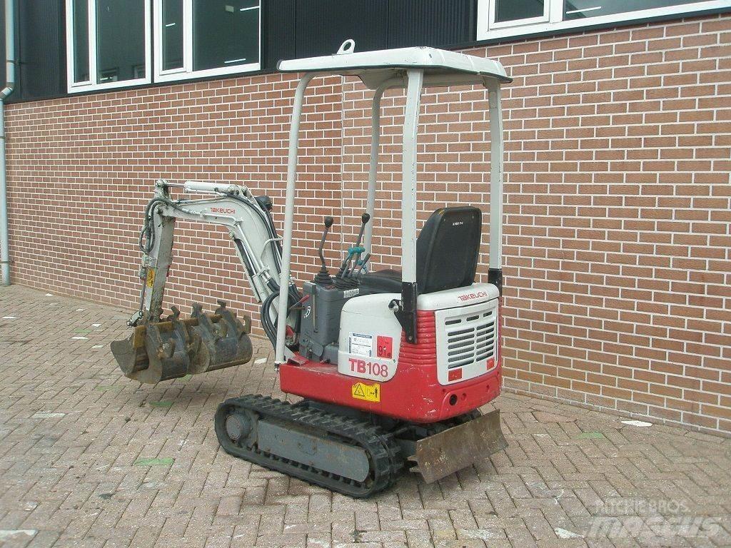 Takeuchi TB108 ミニ油圧ショベル 7t以下（ミニユンボ・ミニディガー）