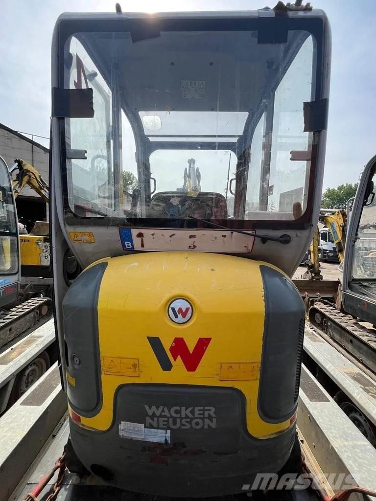 Wacker Neuson ET16 ミニ油圧ショベル 7t以下（ミニユンボ・ミニディガー）