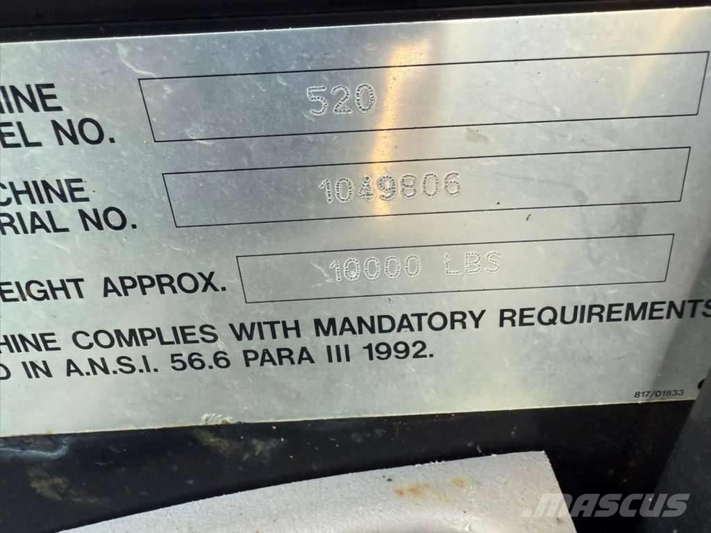 JCB 520 テレスコーピックハンドラー