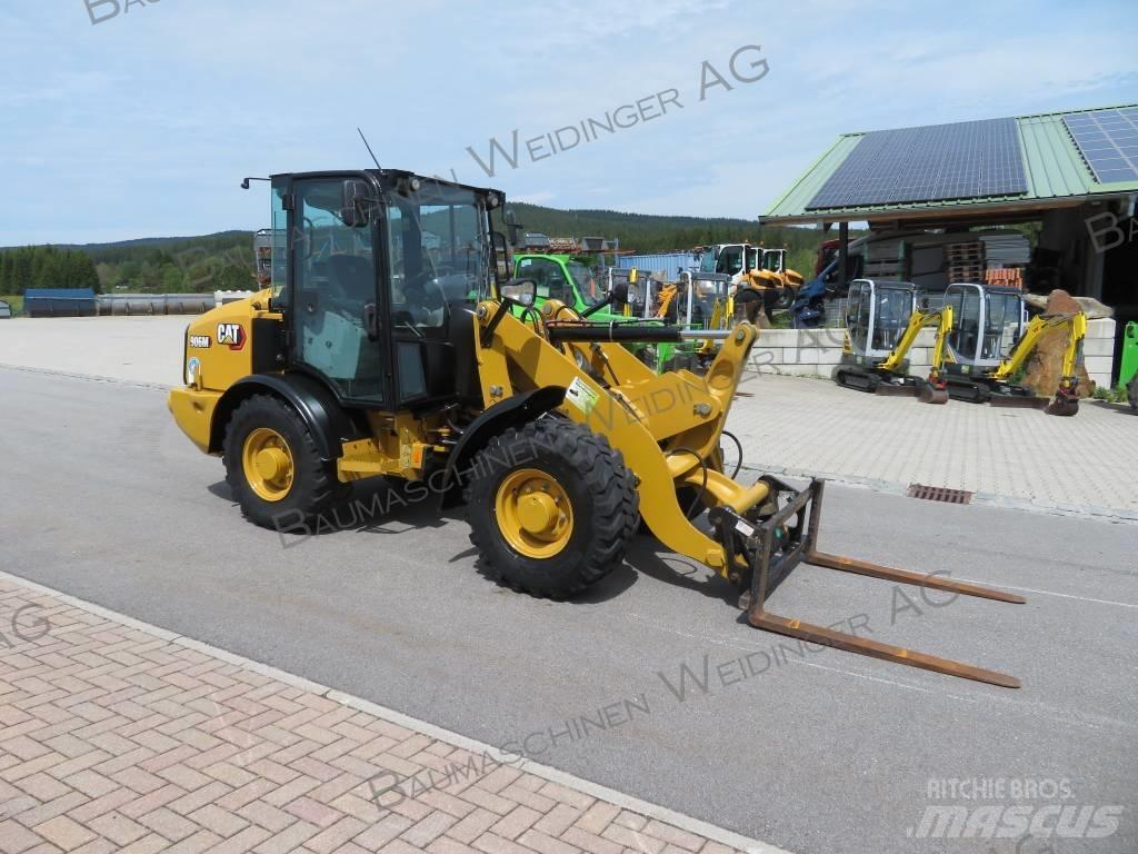 CAT 906M ホイールローダー・タイヤショベル