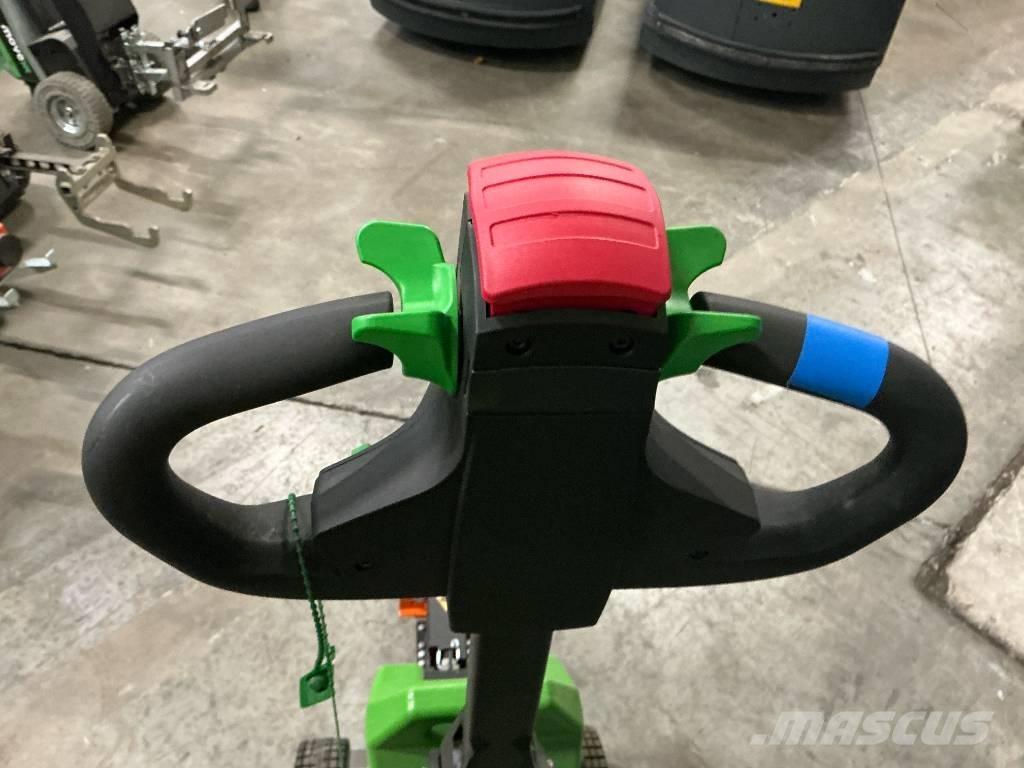 Movexx T1500 トーイングトラック