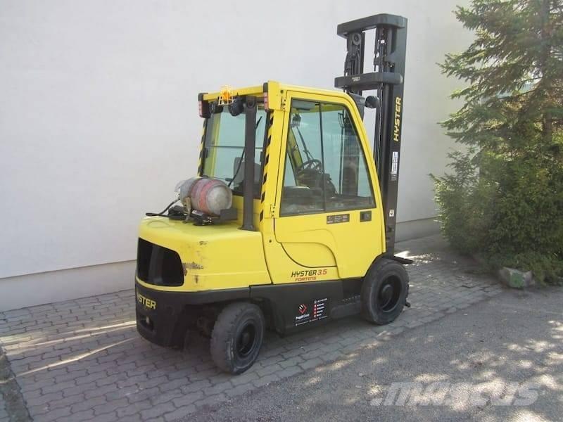 Hyster Hyster 3.5Ft LPGフォークリフト